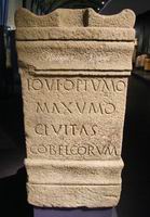 Altare dedicato a Giove otiimo dalla Civitas Cobelcorum