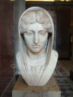 Testa di Afrodite Sosandra.jpg (54982 byte)