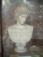 busto di Ganimede.jpg (79235 byte)