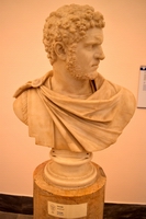 Busto Caracalla  2 - 212-217 d.C., inv. 6033.