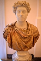 Marco Aurelio giovane - Busto di alabastro, 147-151 d.C., inv. 6090.