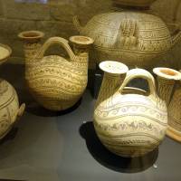 ceramica daunia a decorazione